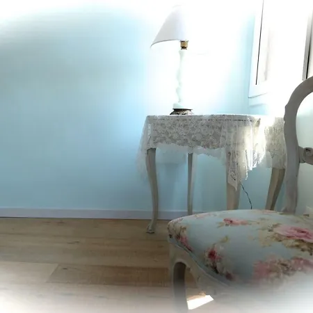 Casa Mongolfiere Apartment *